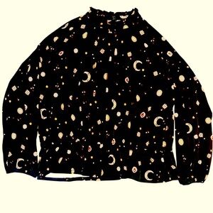 Ann Taylor XXL blouse w crescent moons